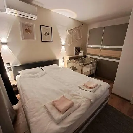 White House - Boho * Haszkovo