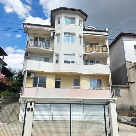 White House - Boho * Haskovo